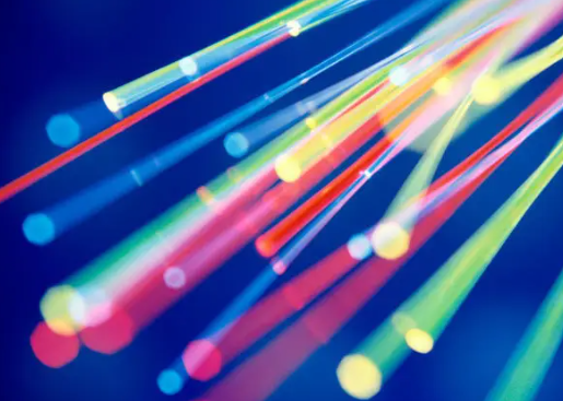 思科為 Nexus 交換機供電,提供800GB光模塊